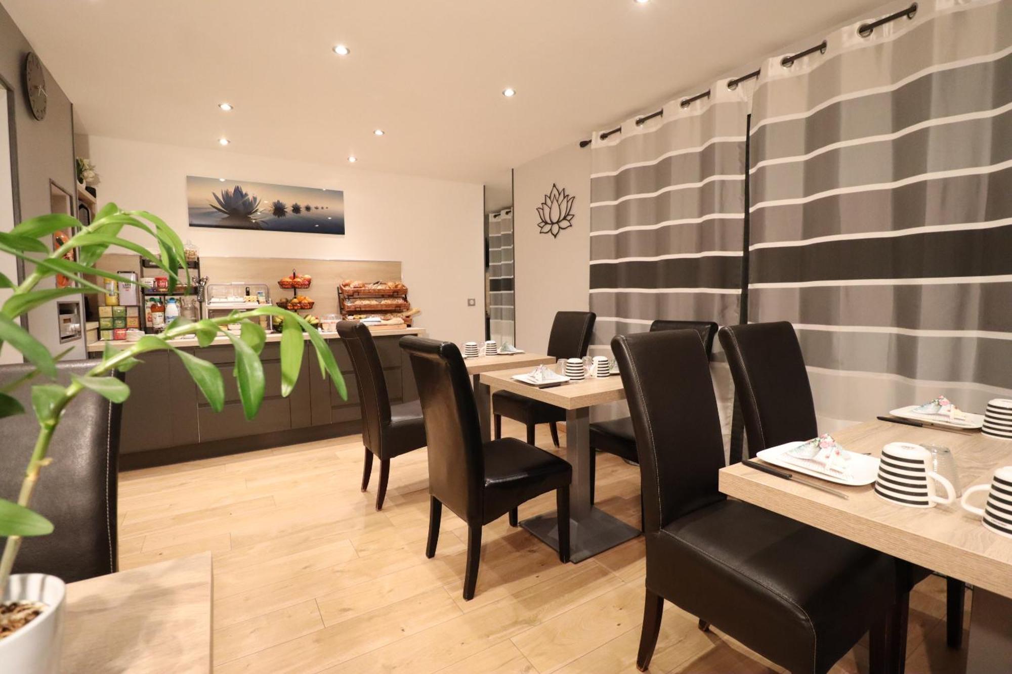 Hotel Le Lotus Blanc à Albertville Extérieur photo